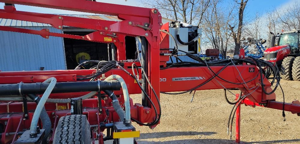 2014 Massey Ferguson