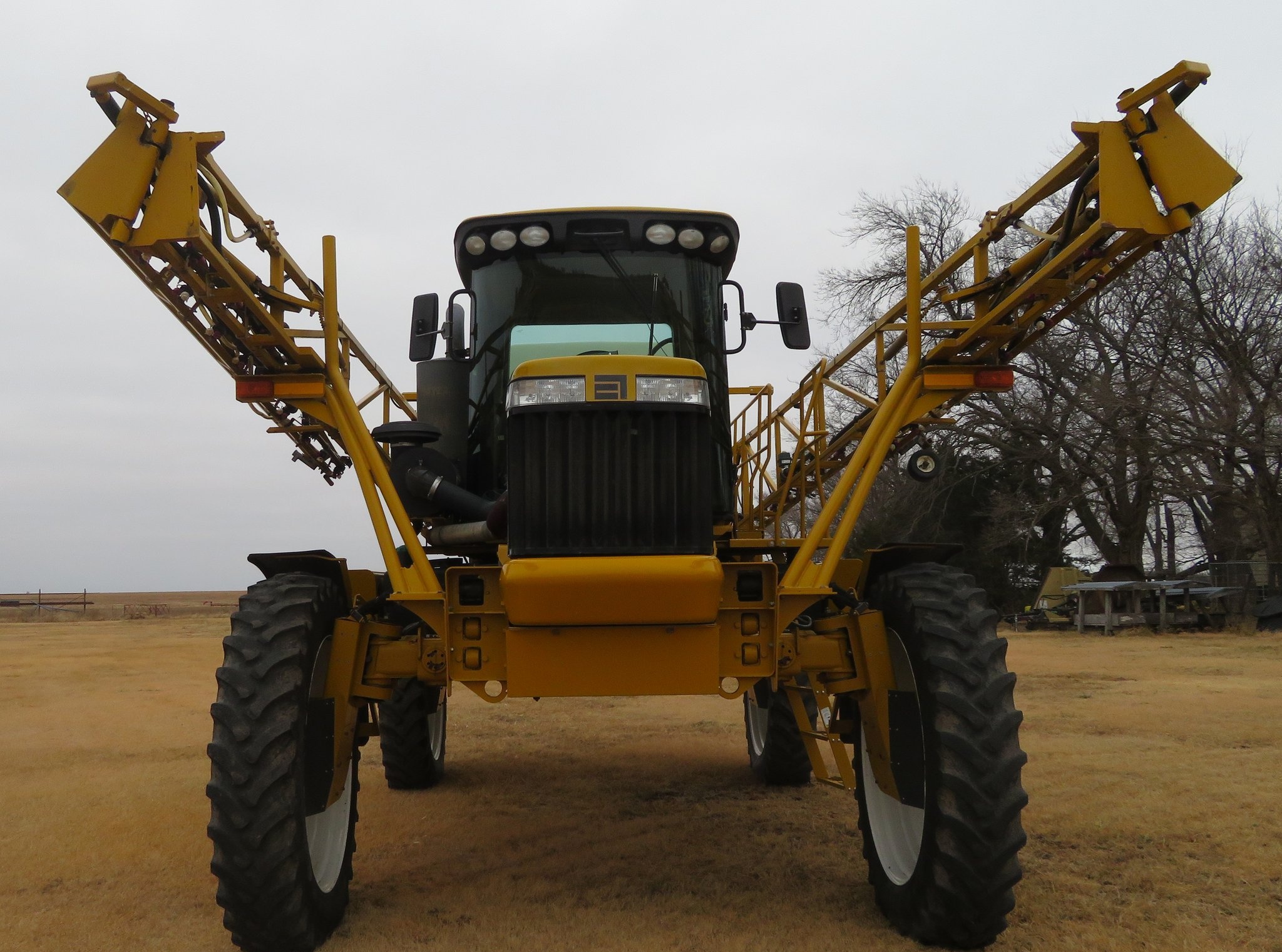 2006 Ag-Chem RoGator 874