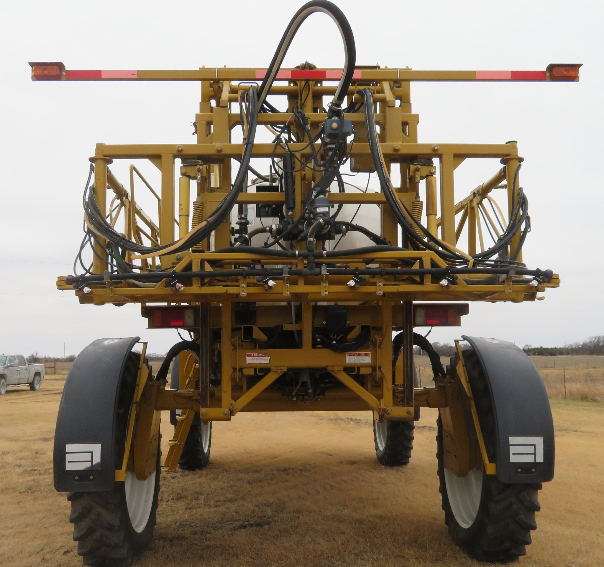 2006 Ag-Chem RoGator 874