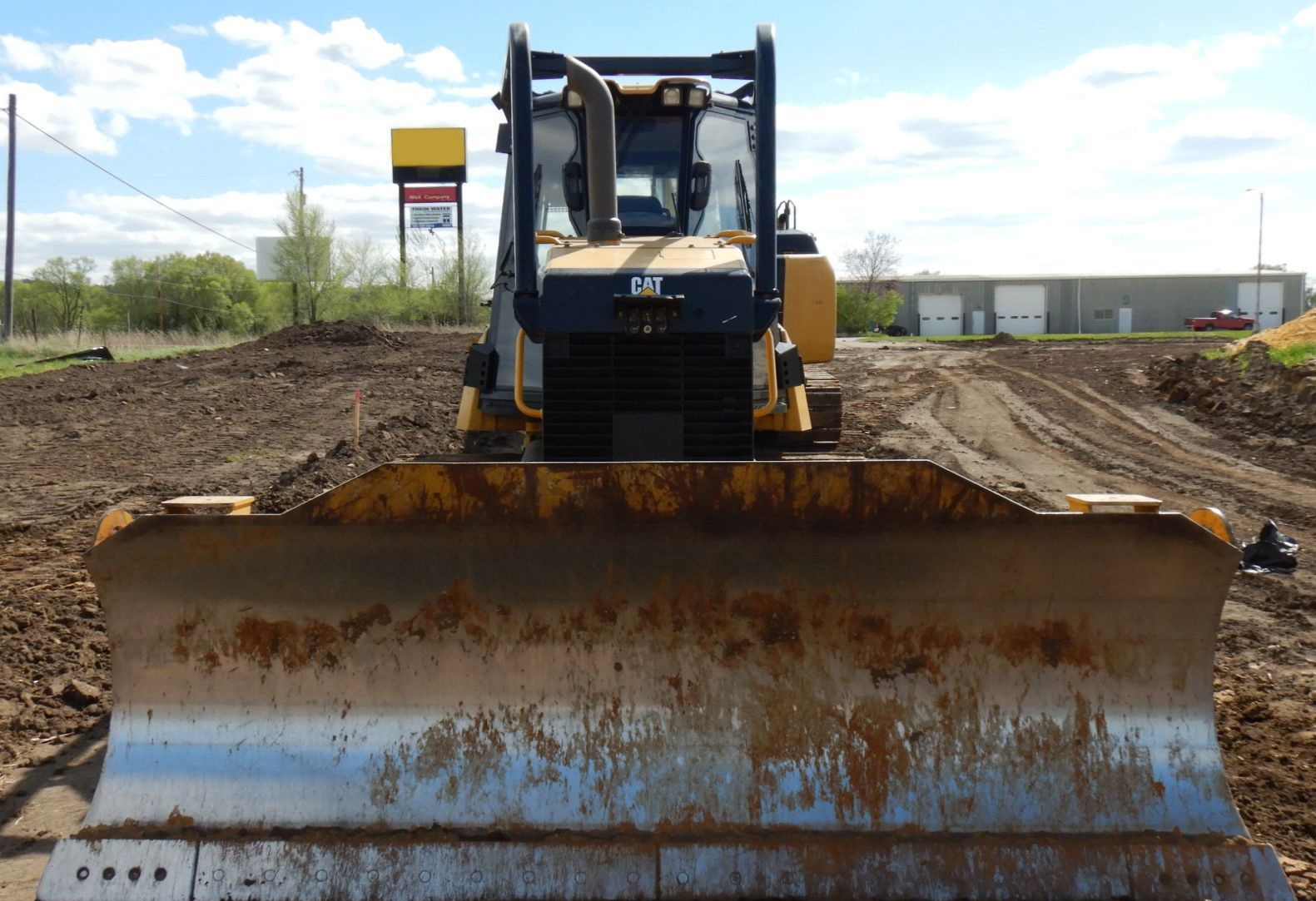 2015 Caterpillar D6K2