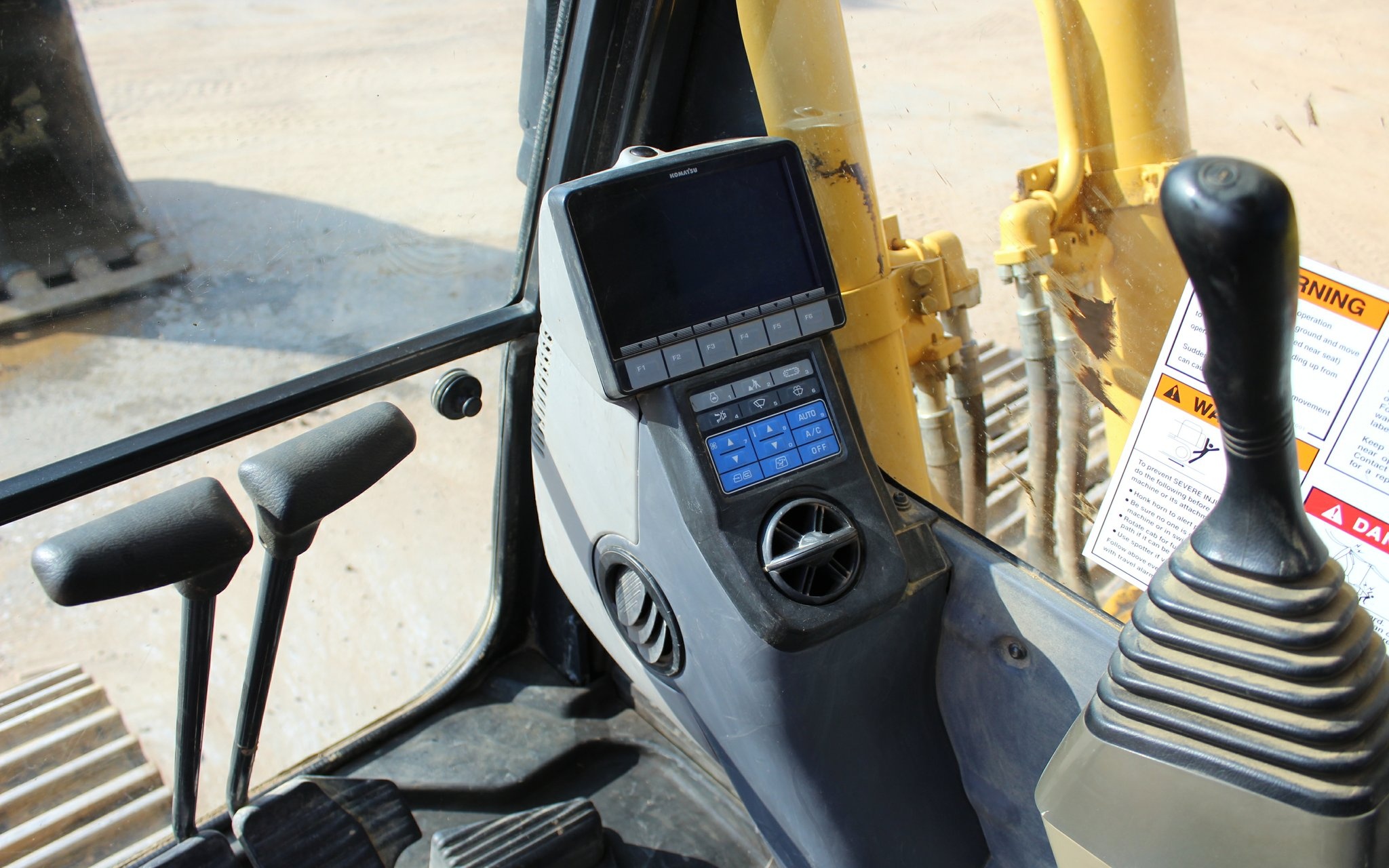 2012 Komatsu PC360LC-10