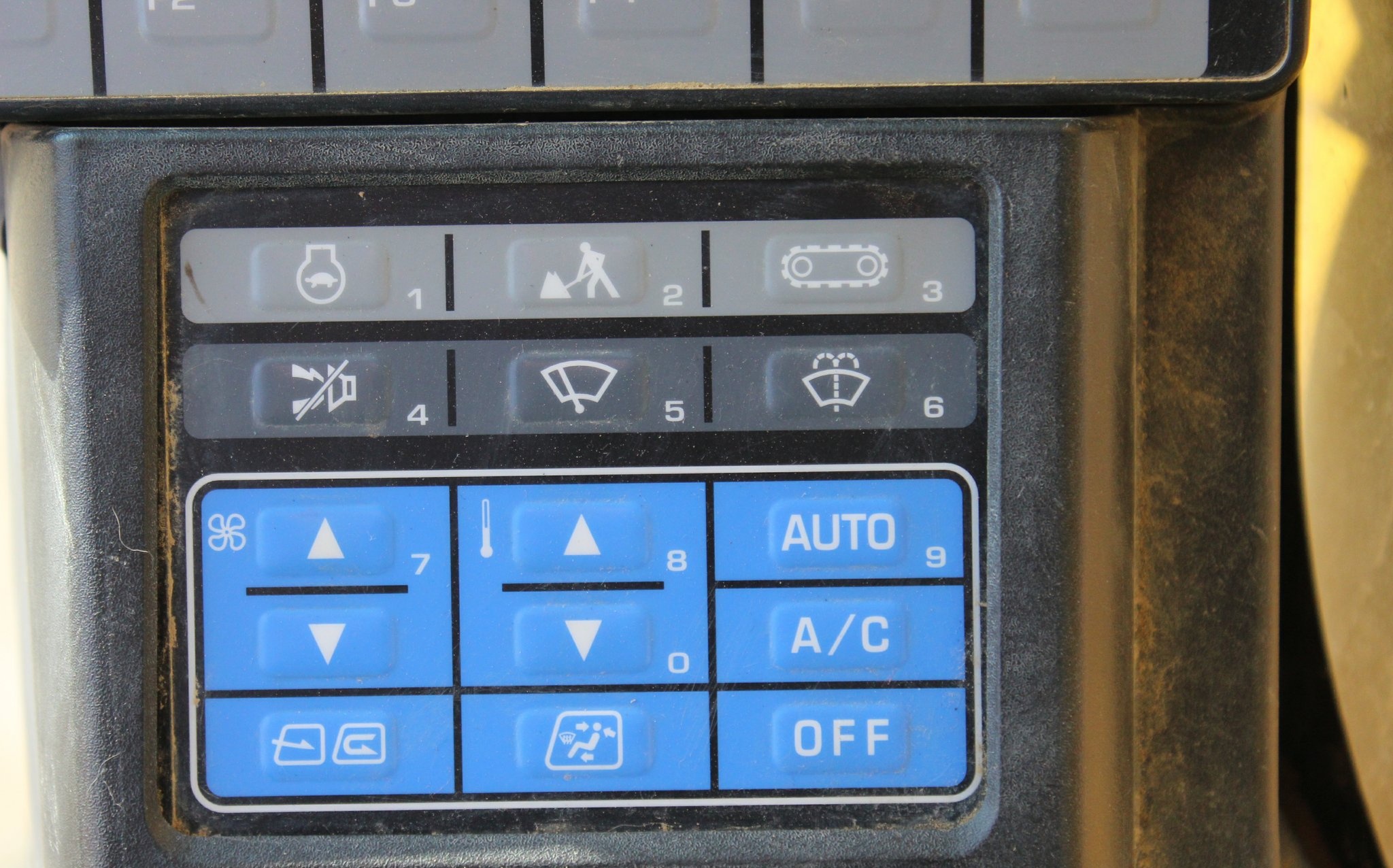 2012 Komatsu PC360LC-10