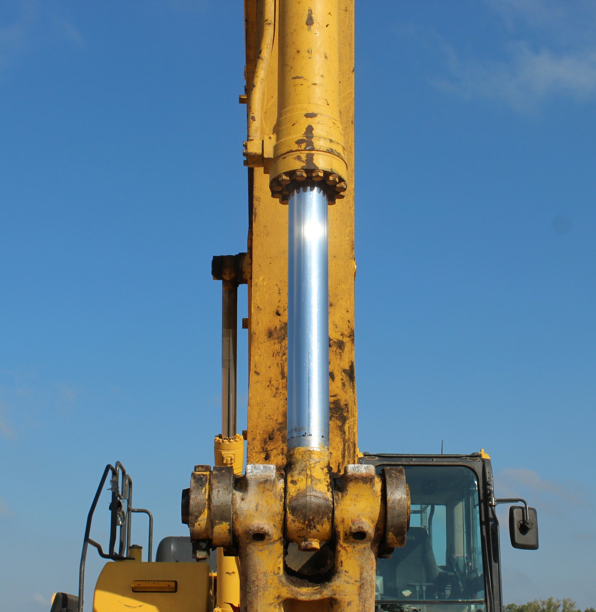 2012 Komatsu PC360LC-10