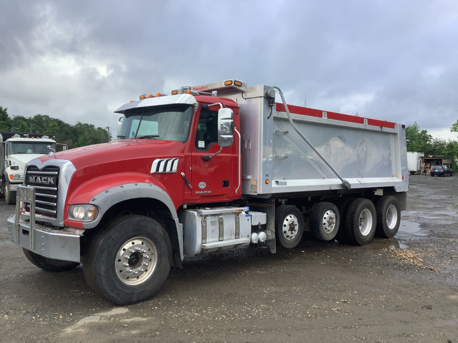 2018 Mack GU713 10×420182018 Mack GU713 10×4